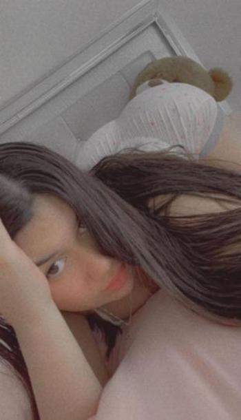 luisa, 23  female escort, Long Island