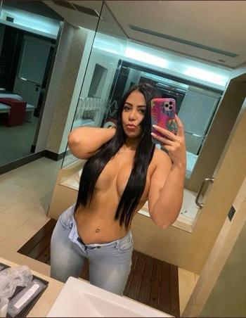 Chantal, 21  female escort, Long Island