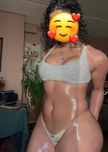512-669-8564, 25  female escort, Long Island