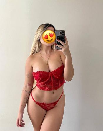 203-550-6188, 26  female escort, Long Island