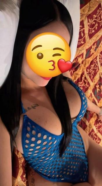 Paola, 28  female escort, Long Island