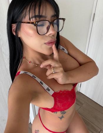 stepahie, 34  female escort, Long Island