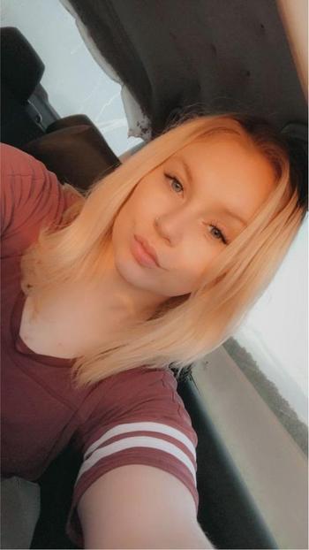 tiffy, 32  female escort, Long Island