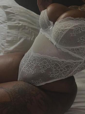 5162594809, female escort, Long Island